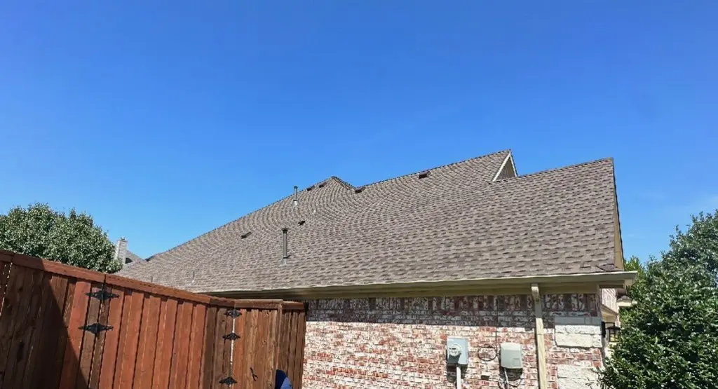 Completed roof replacement project in Dalhart